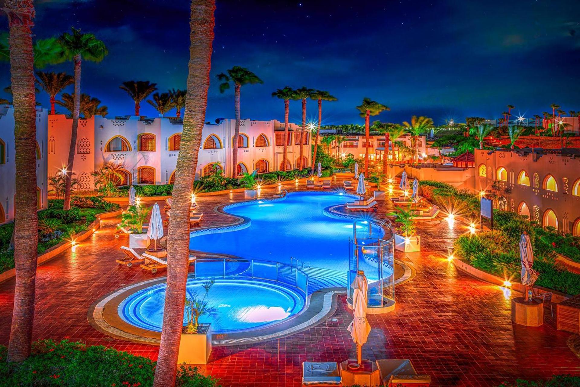 Domina Coral Bay Resort, Diving , Spa & Casino ชาร์มเอลชีค ภายนอก รูปภาพ Hilton Luxor Resort